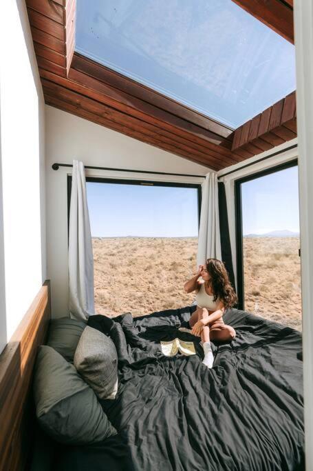 Grand Canyon Stargazing Off-Grid Tiny Home Valle ภายนอก รูปภาพ