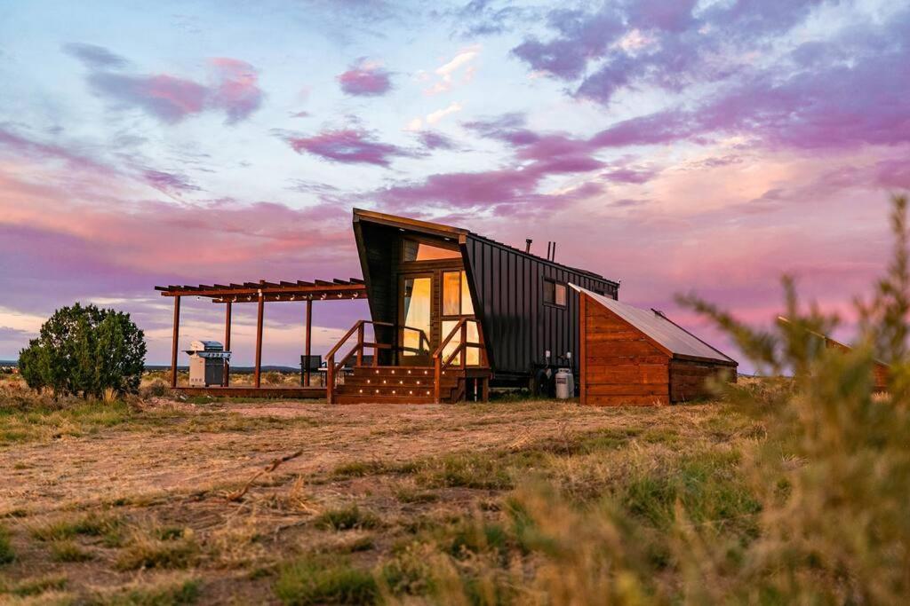 Grand Canyon Stargazing Off-Grid Tiny Home Valle ภายนอก รูปภาพ